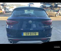 Ricambi Alfa Romeo Stelvio 2.2 diesel del 2018 - 5