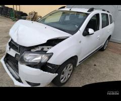 SI VENDE PER PEZZI DI RICAMBIO DACIA LOGAN DF4 F7 - 1