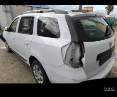 SI VENDE PER PEZZI DI RICAMBIO DACIA LOGAN DF4 F7 - 6