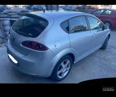 Ricambi Seat Leon 2.0 TDI 16V 140cv del 2006 - 4