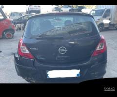 Ricambi Opel Corsa 1.2 benz 80cv del 2009 - 6