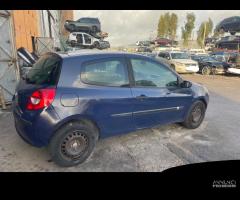 Ricambi Renault Clio 1.5 dCi 85cv del 2006 - 5