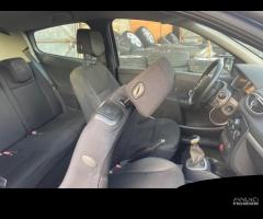 Ricambi Renault Clio 1.5 dCi 85cv del 2006 - 16