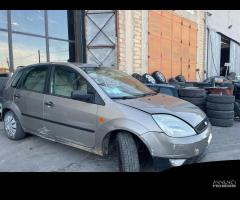 Ricambi Ford Fiesta 1.4 TDCi 70cv del 2002 - 1