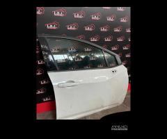 Porta anteriore destra Nissan Micra K14 - 2