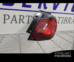 Fanale Stop Destro Mitsubishi Colt - 3