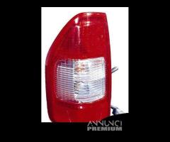 fanale posteriore isuzu d-max dal 2002 al 2006