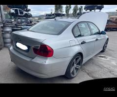 Ricambi BMW 320 MSport 2.0 163cv del 2006 - 6