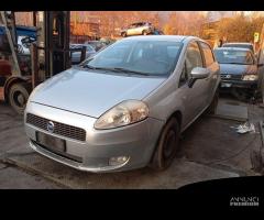 FIAT GRANDE PUNTO 1.2 B 2006 199A4000 PER RICAMBI - 2