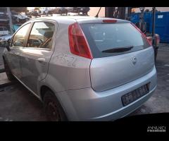 FIAT GRANDE PUNTO 1.2 B 2006 199A4000 PER RICAMBI - 4