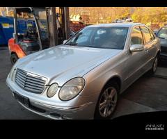 MERCEDES CLASSE E 3.2 TD 2005 648961 PER RICAMBI - 2