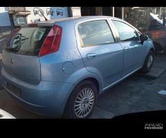 FIAT GRANDE PUNTO 1.3 TD 2008 199A3000 PER RICAMB - 3