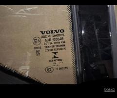 PORTA POSTERIORE DESTRA VOLVO XC40 2020 ANNO