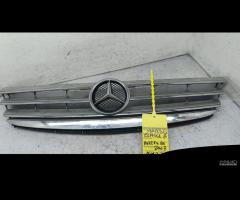 GRIGLIA ANTERIORE MERCEDES Classe A W169 3Â° Serie