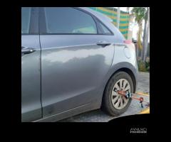 RICAMBI VARI HYUNDAI I30 ANNO 2016 CC 1.6 D