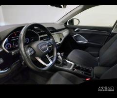 AUDI Q3 35 TFSI Business Advanced - 6