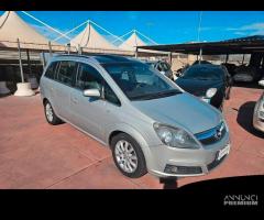 Opel Zafira 7 posti