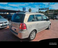 Opel Zafira 7 posti