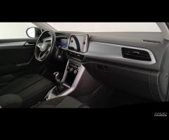 VOLKSWAGEN T-Roc 1.5 tsi Life - 10