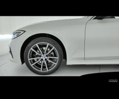 BMW 320d Touring Luxury auto - 11