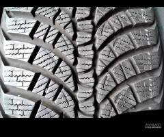 4 gomme usate kumho 215 55 17 98v invernali