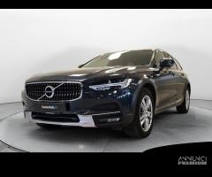 VOLVO V90 Cross Country D4 AWD