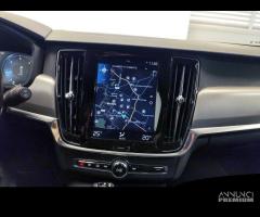 VOLVO V90 Cross Country D4 AWD - 8