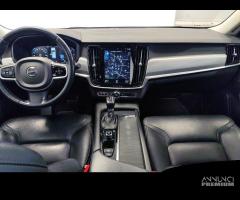 VOLVO V90 Cross Country D4 AWD - 9