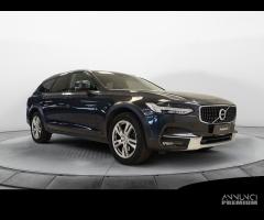 VOLVO V90 Cross Country D4 AWD - 16