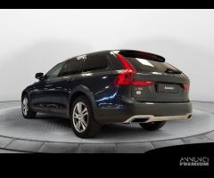 VOLVO V90 Cross Country D4 AWD - 18