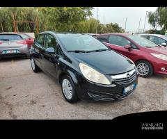 Opel Corsa 1.2 benzina 5 porte neopatentati - 7