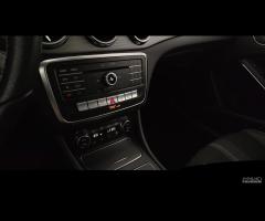 MERCEDES-BENZ GLA 200 d Sport auto - 8