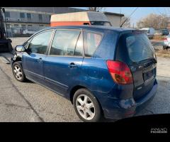 Ricambi Toyota Corolla Verso 2002 2.0 Diesel