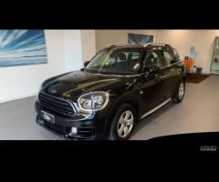 MINI Mini Countryman F60 2017 - Mini Countryman 1.