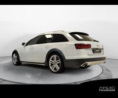 AUDI A6 allroad 3.0 TDI 272 CV S tronic Business - 18