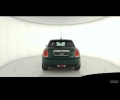 MINI Mini IV F55-F56 2014 - Mini 1.5 Cooper D Busi