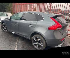 Ricambi Volvo V40 B4204T33 2019