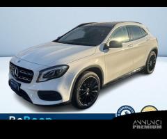 Mercedes-Benz GLA 200 D PREMIUM AUTO