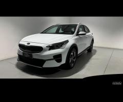 KIA XCeed 1.0 t-gdi Urban Gpl 111cv