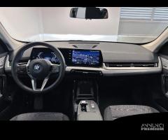 BMW iX1 xDrive30 - 10