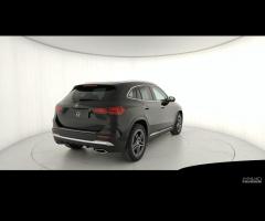 MERCEDES-BENZ GLA 180 d Automatic