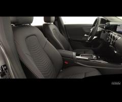 MERCEDES-BENZ CLA 200 d Automatic Shooting Brake - 16