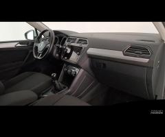 VOLKSWAGEN Tiguan 1.6 tdi Urban 115cv - 10