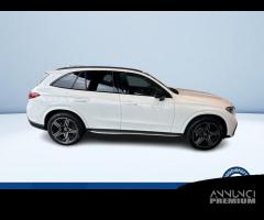 Mercedes-Benz GLC 300 de 4MATIC EQ-POWER AMG ... - 8