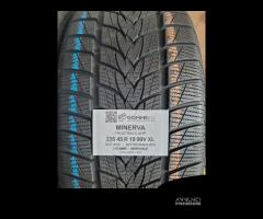 Gomme invernale usate 235/45 19 99V XL