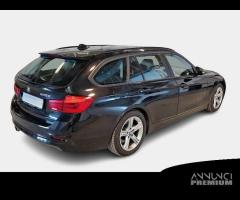 BMW 320 Business Advantage Touring autom. - 5