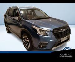 Subaru Forester 2.0I-E-BOXER CVT LIN. PREMIUM...