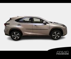 LEXUS NX 300h Hybrid Luxury 4WD - 1