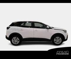 PEUGEOT 3008 BlueHDI 130 S/S Business