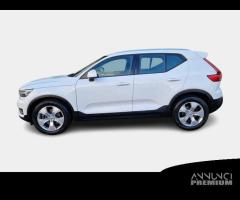 VOLVO XC40 D3 AWD Geartronic Momentum